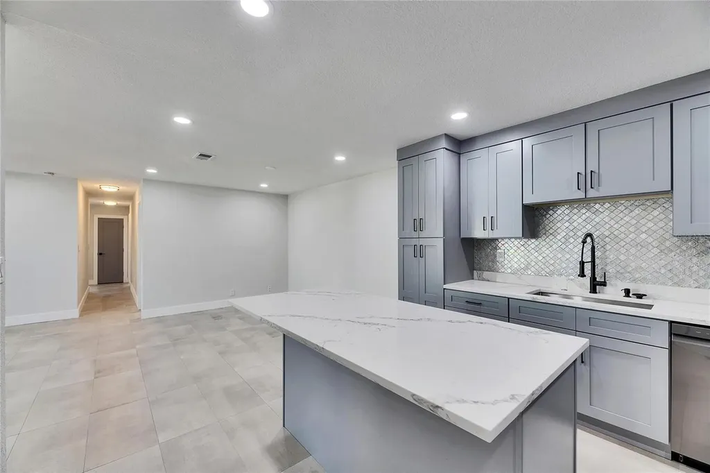 1025 Apollo Beach Boulevard Apollo Beach FL 33572