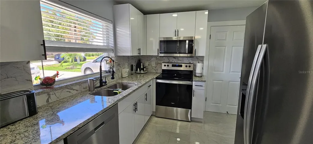 251 SE 46th Street Cape Coral FL 33904