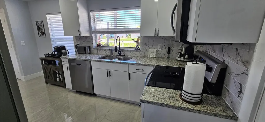 251 SE 46th Street Cape Coral FL 33904