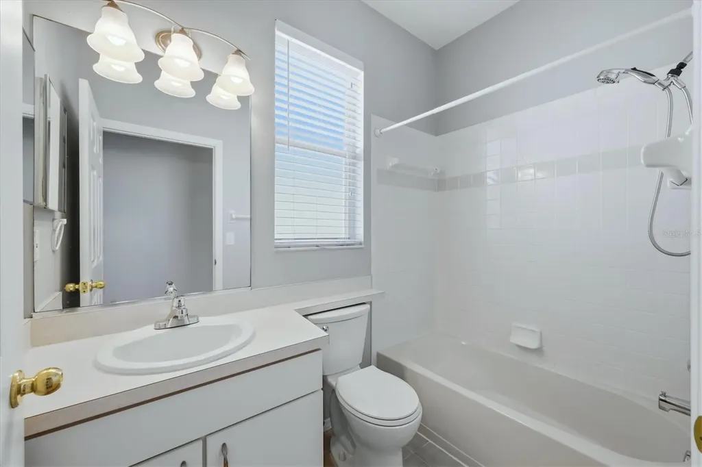5009 46th Street W Bradenton FL 34210