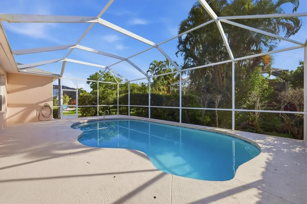 5009 46th Street W Bradenton FL 34210