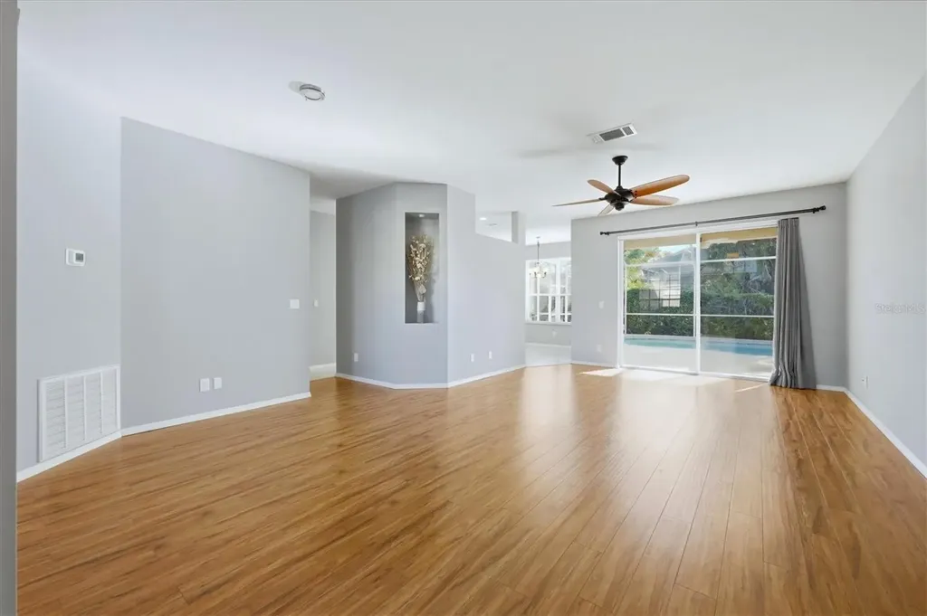 5009 46th Street W Bradenton FL 34210