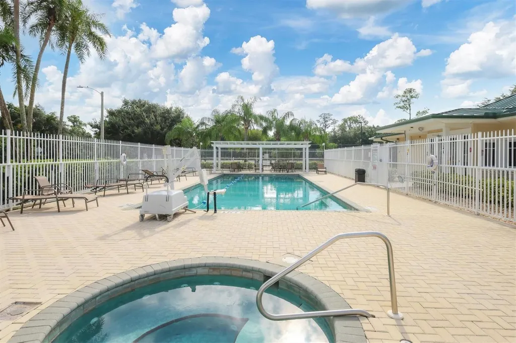 7269 Fountain Palm Circle Bradenton FL 34203