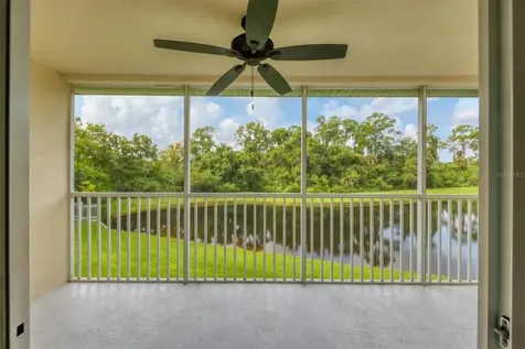 7269 Fountain Palm Circle Bradenton FL 34203