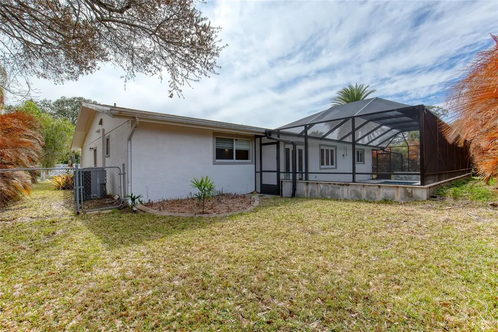 19 Woodhaven Circle Ormond Beach FL 32176