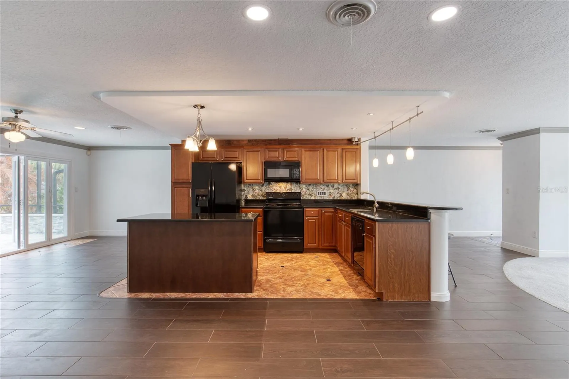 19 Woodhaven Circle Ormond Beach FL 32176