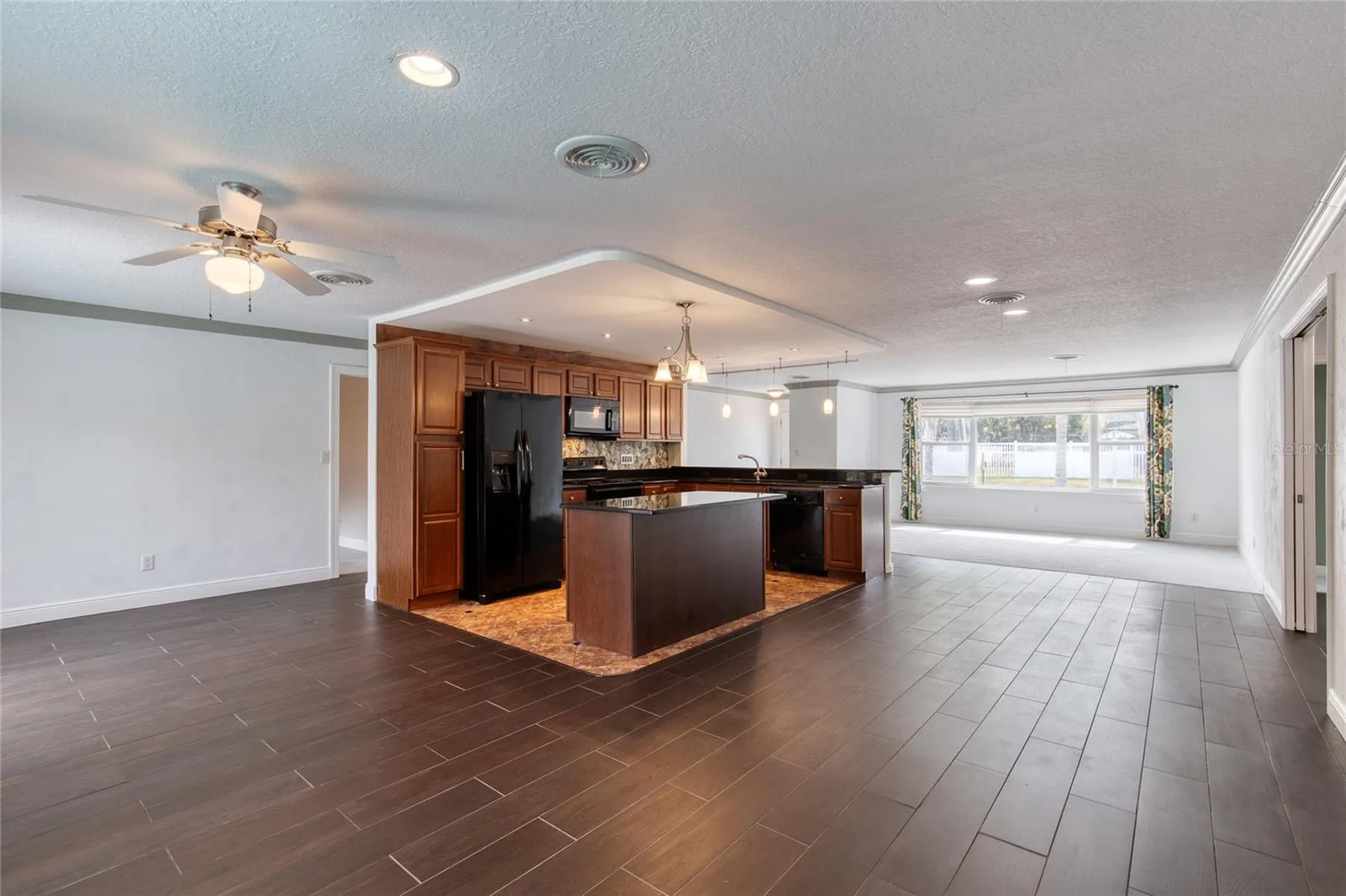 19 Woodhaven Circle Ormond Beach FL 32176