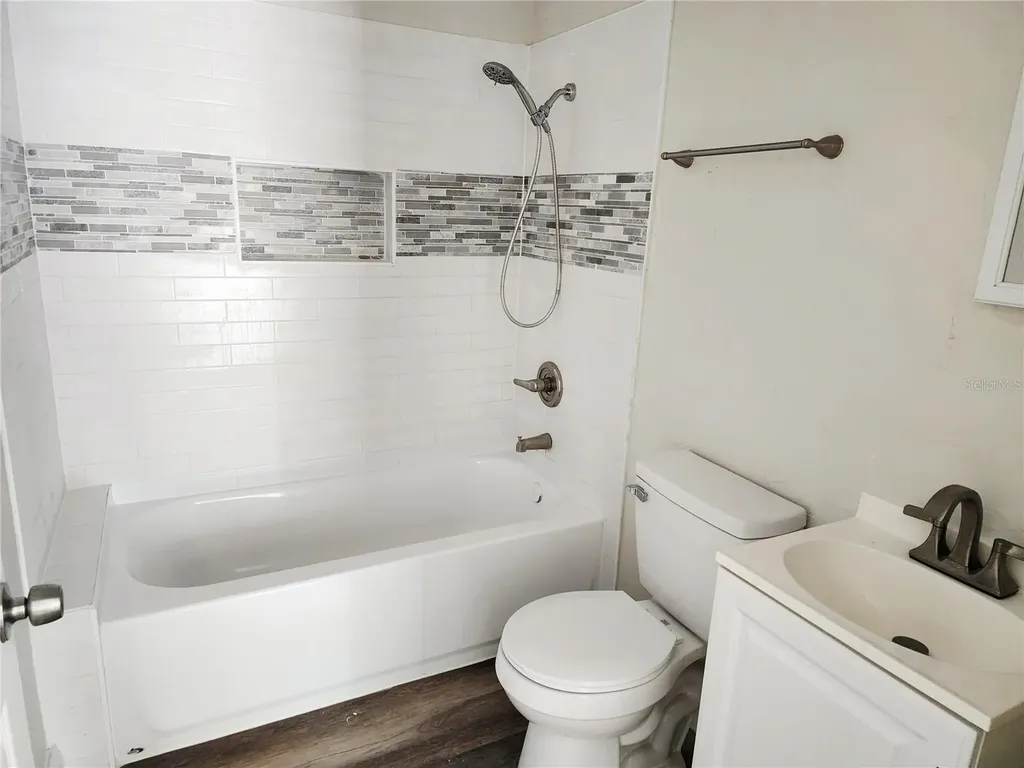 8150 SW 80th Trail Trenton FL 32693