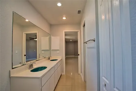 3985 Massini Avenue North Port FL 34286