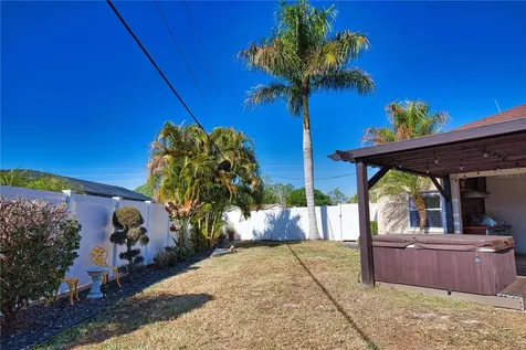 3985 Massini Avenue North Port FL 34286
