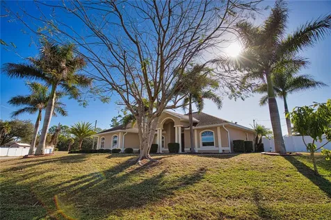 3985 Massini Avenue North Port FL 34286