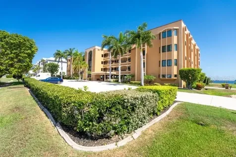 1601 Park Beach Circle Punta Gorda FL 33950