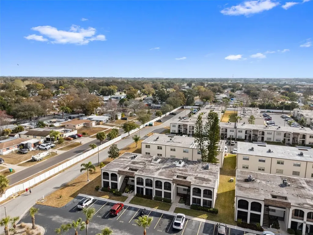 7701 Starkey Road Seminole FL 33777