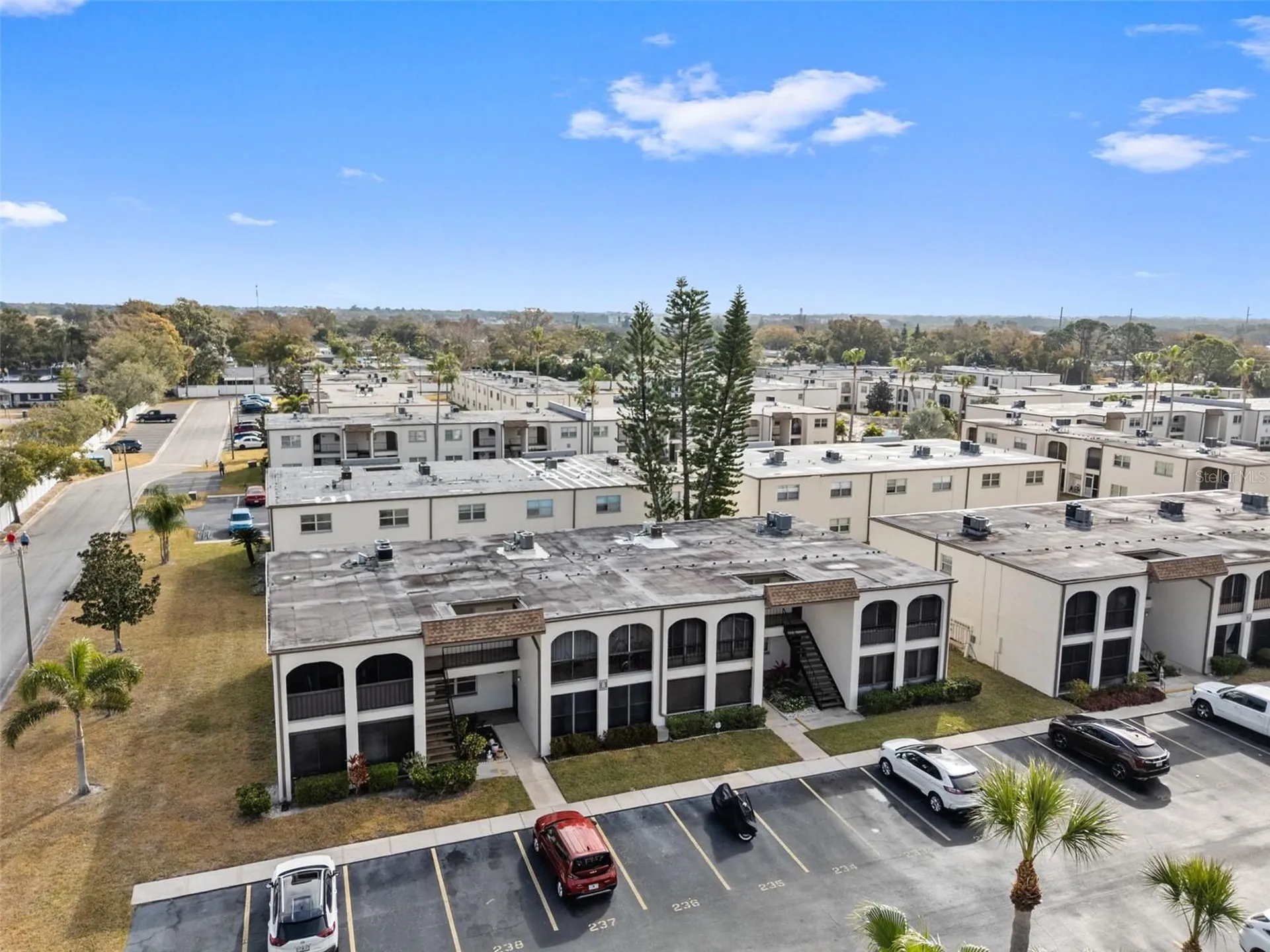 7701 Starkey Road Seminole FL 33777