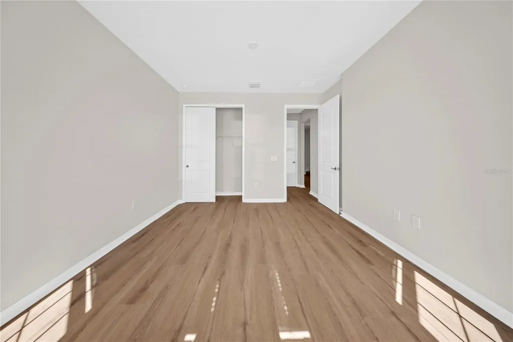 8123 Fenton Street Orlando FL 32836
