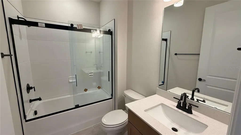 8123 Fenton Street Orlando FL 32836