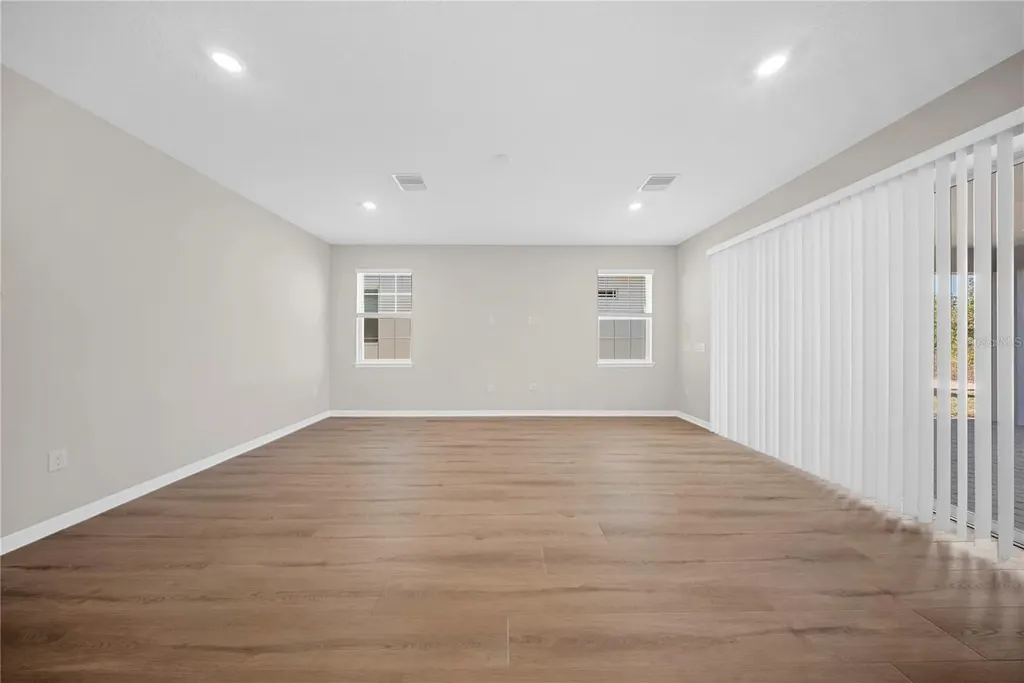 8123 Fenton Street Orlando FL 32836