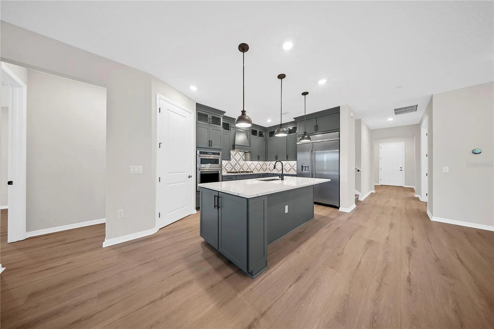 8123 Fenton Street Orlando FL 32836
