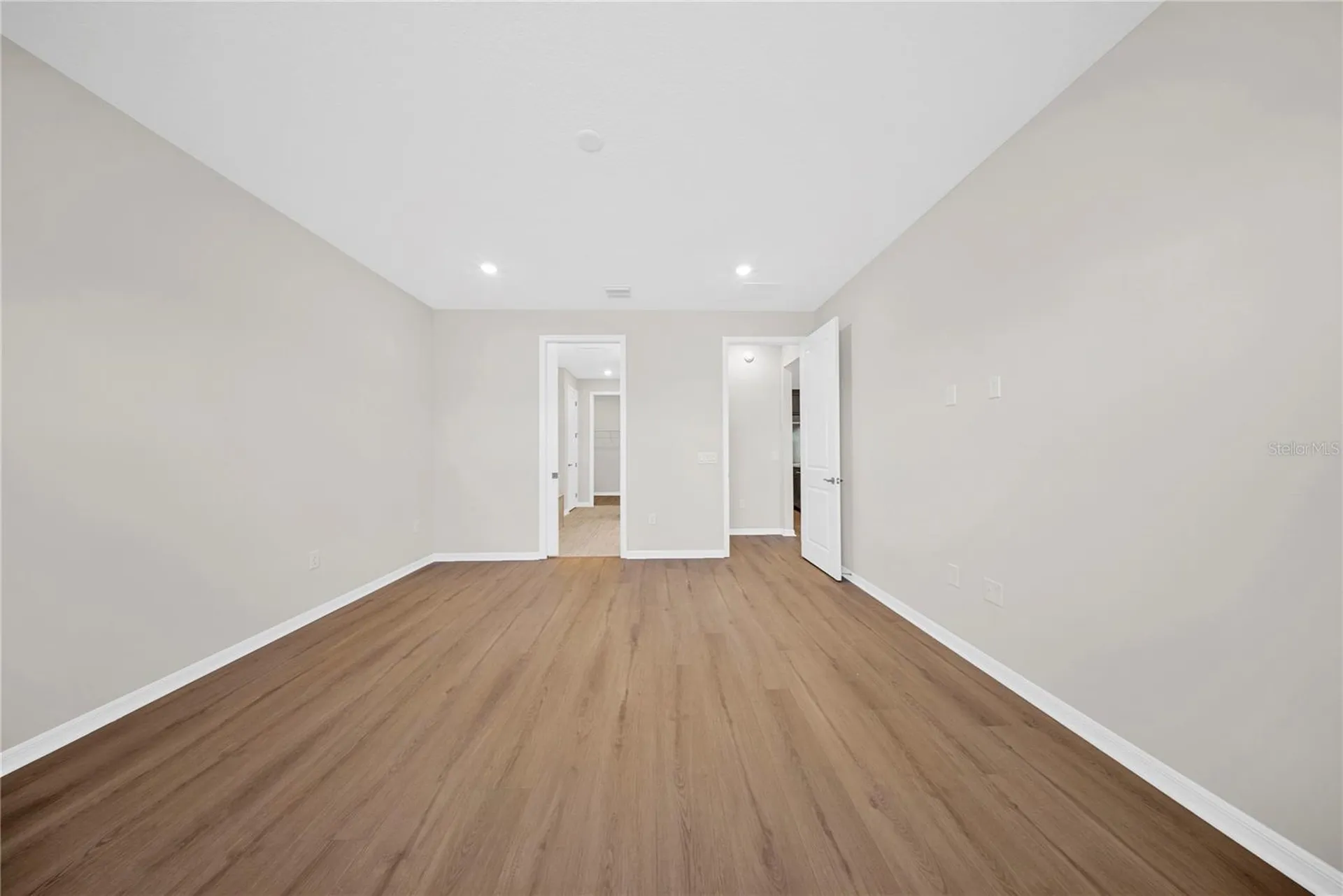 8123 Fenton Street Orlando FL 32836
