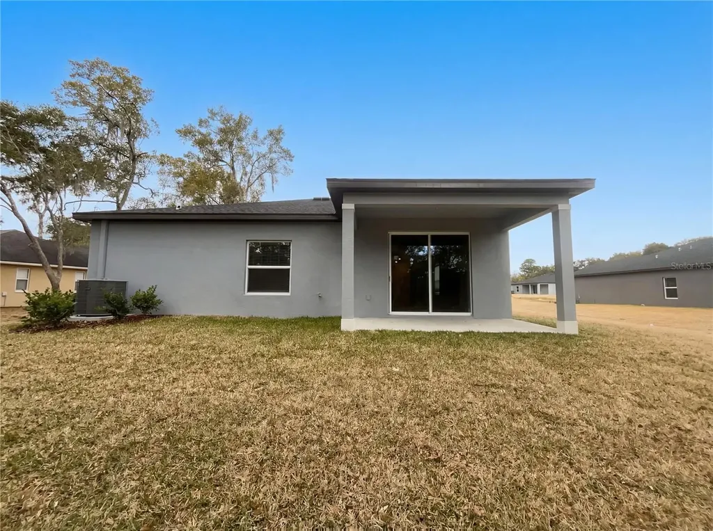 8289 SW 196th Court Road Dunnellon FL 34432