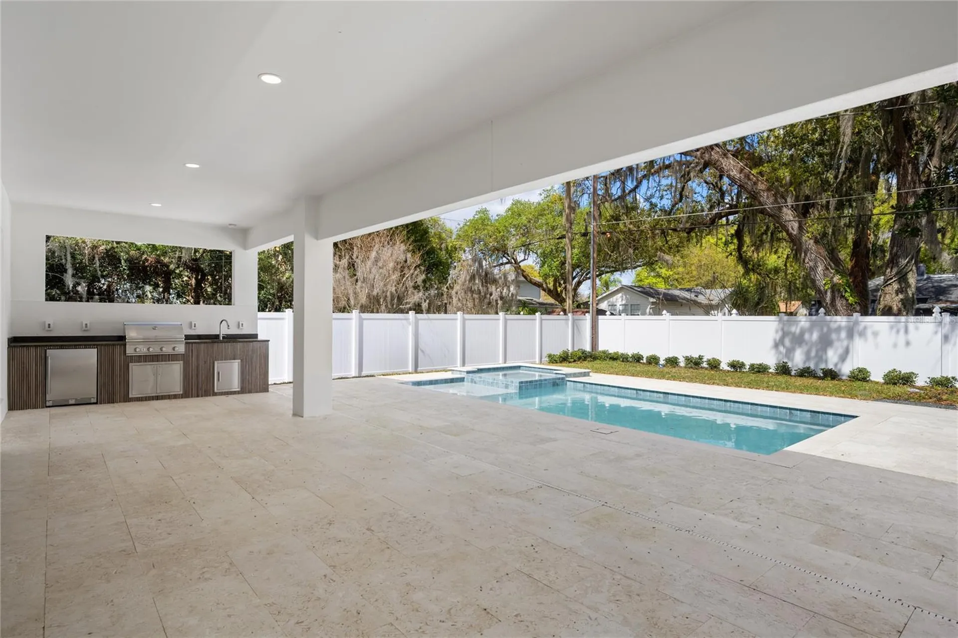 1425 W Yale Street Orlando FL 32804