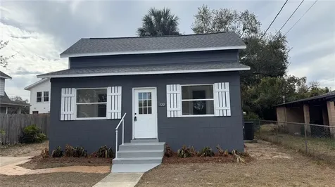 322 Palm Avenue Eustis FL 32726