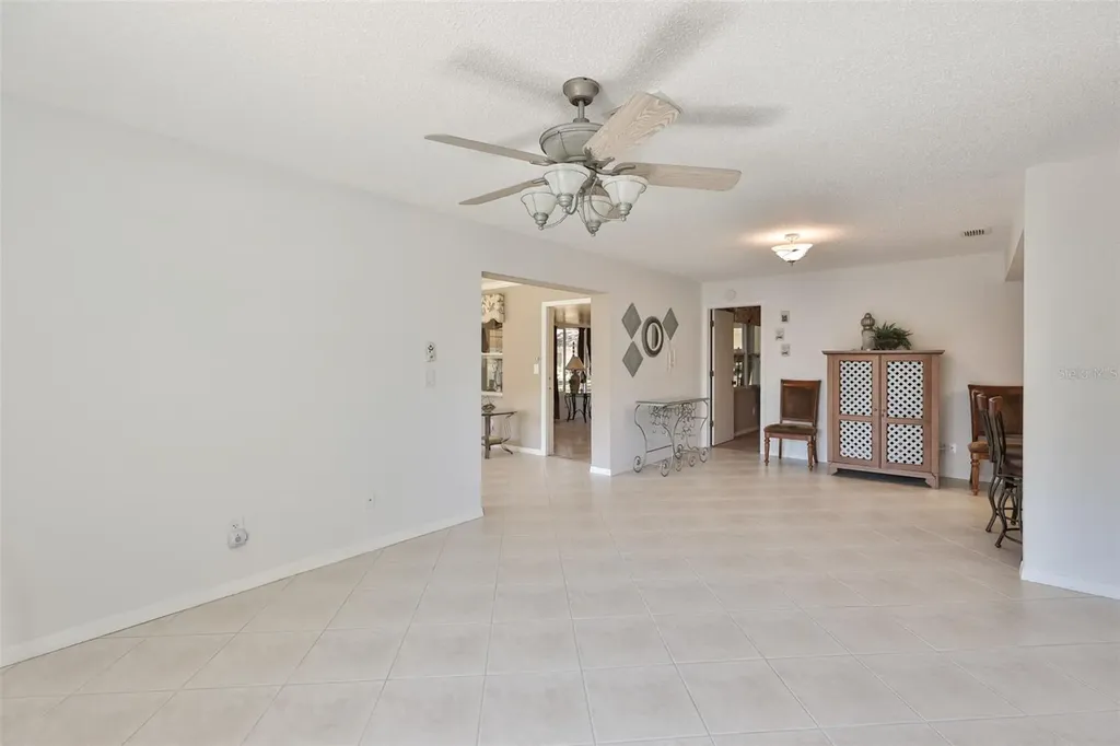 2035 Hampstead Circle Sun City Center FL 33573