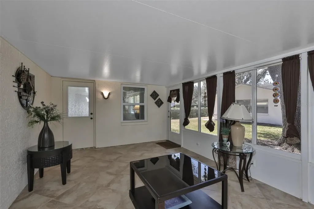 2035 Hampstead Circle Sun City Center FL 33573