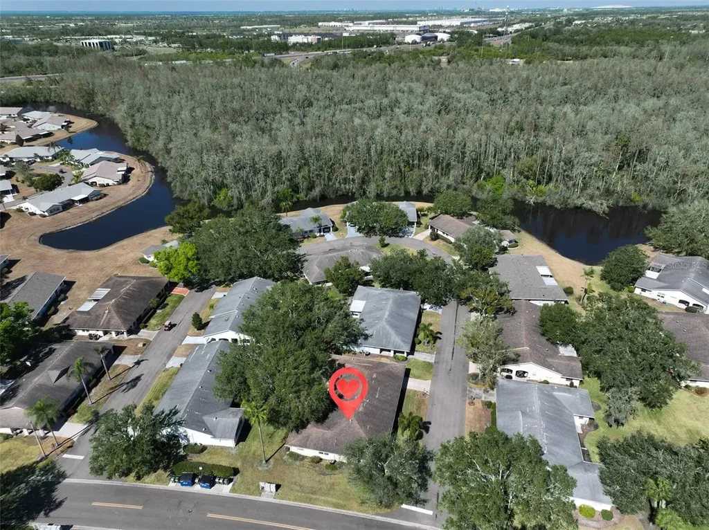 2035 Hampstead Circle Sun City Center FL 33573