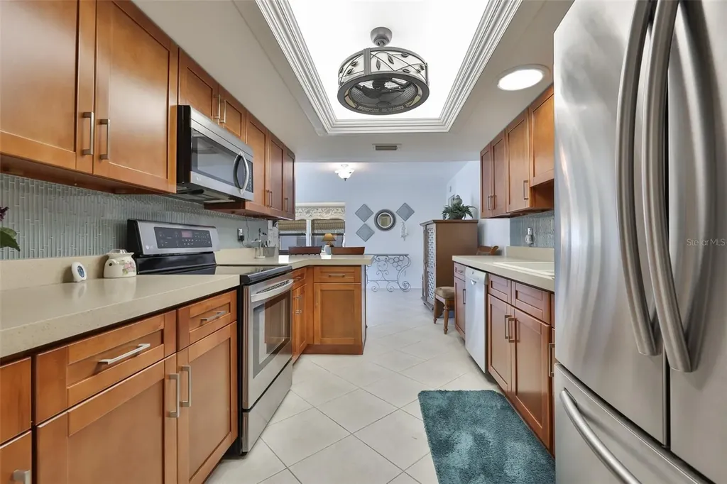 2035 Hampstead Circle Sun City Center FL 33573