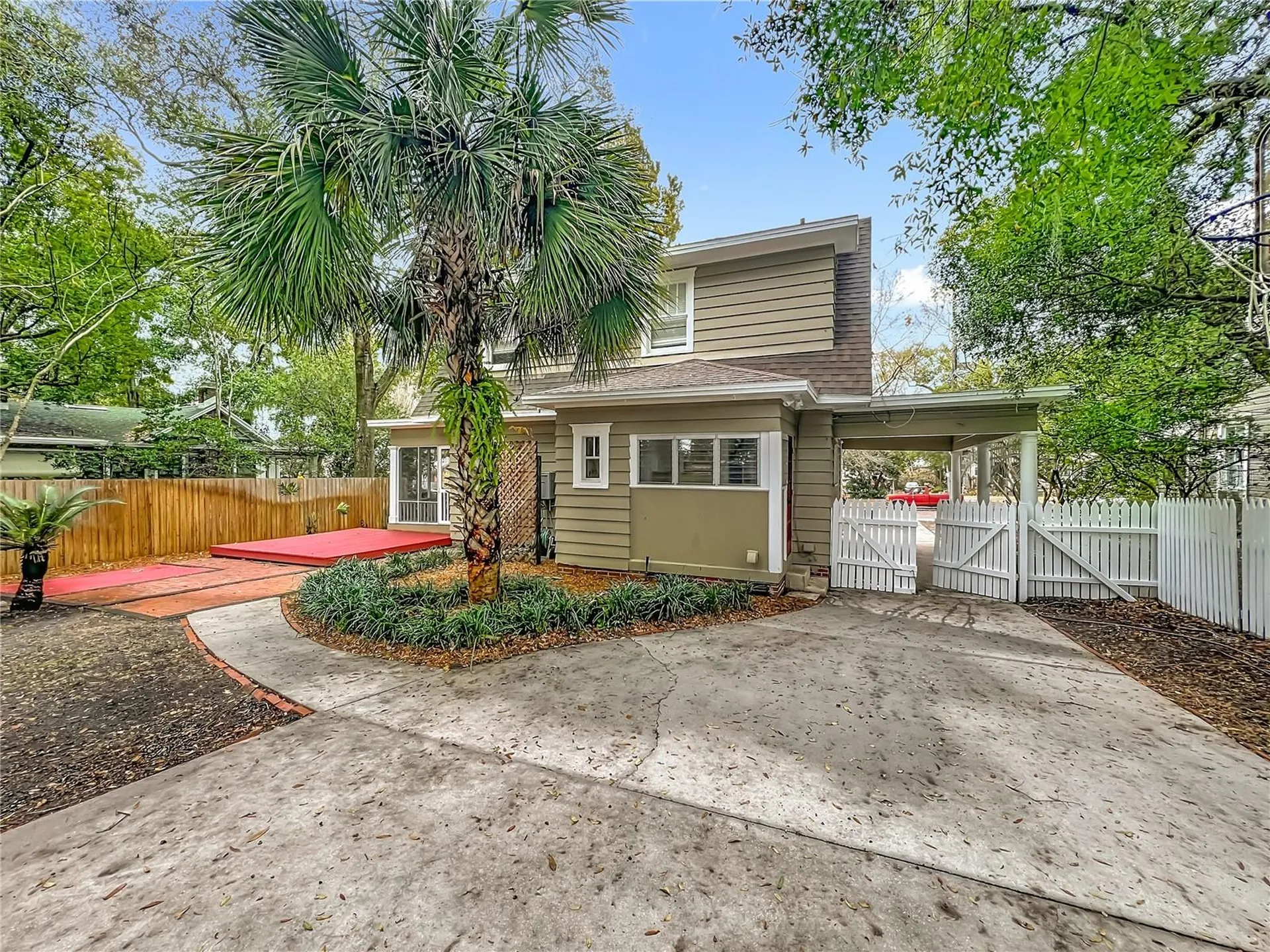 409 E Concord Street Orlando FL 32803