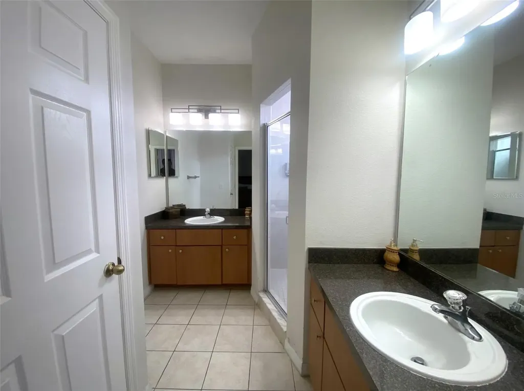 1282 S Beach Circle Kissimmee FL 34746