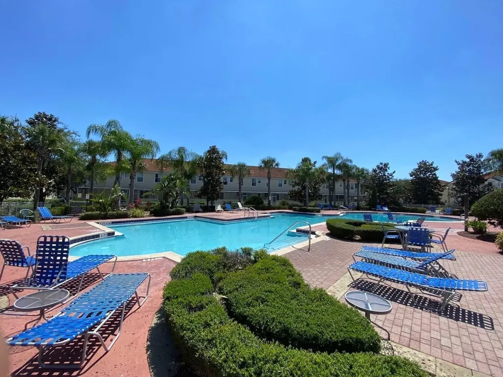 1282 S Beach Circle Kissimmee FL 34746
