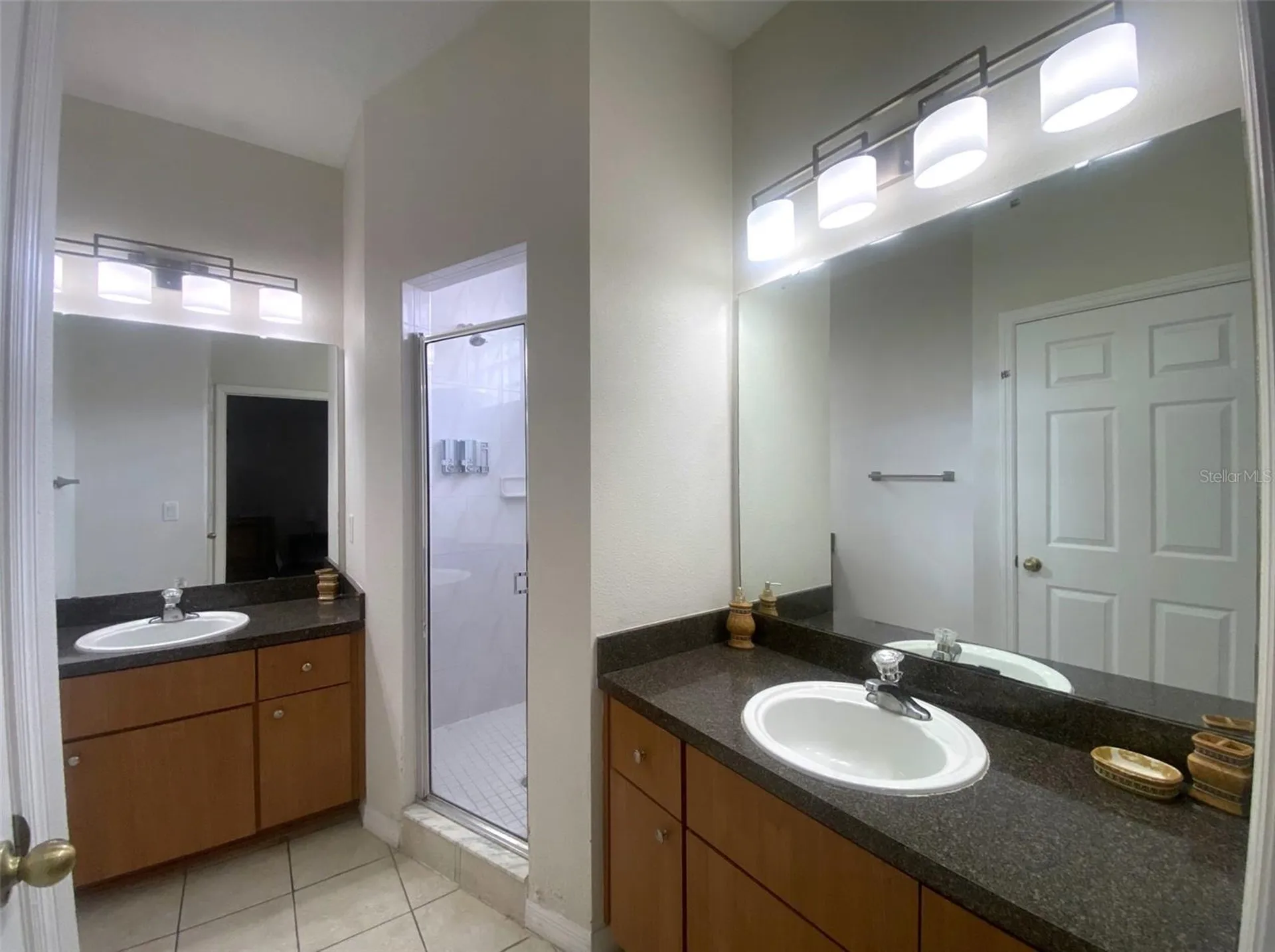 1282 S Beach Circle Kissimmee FL 34746