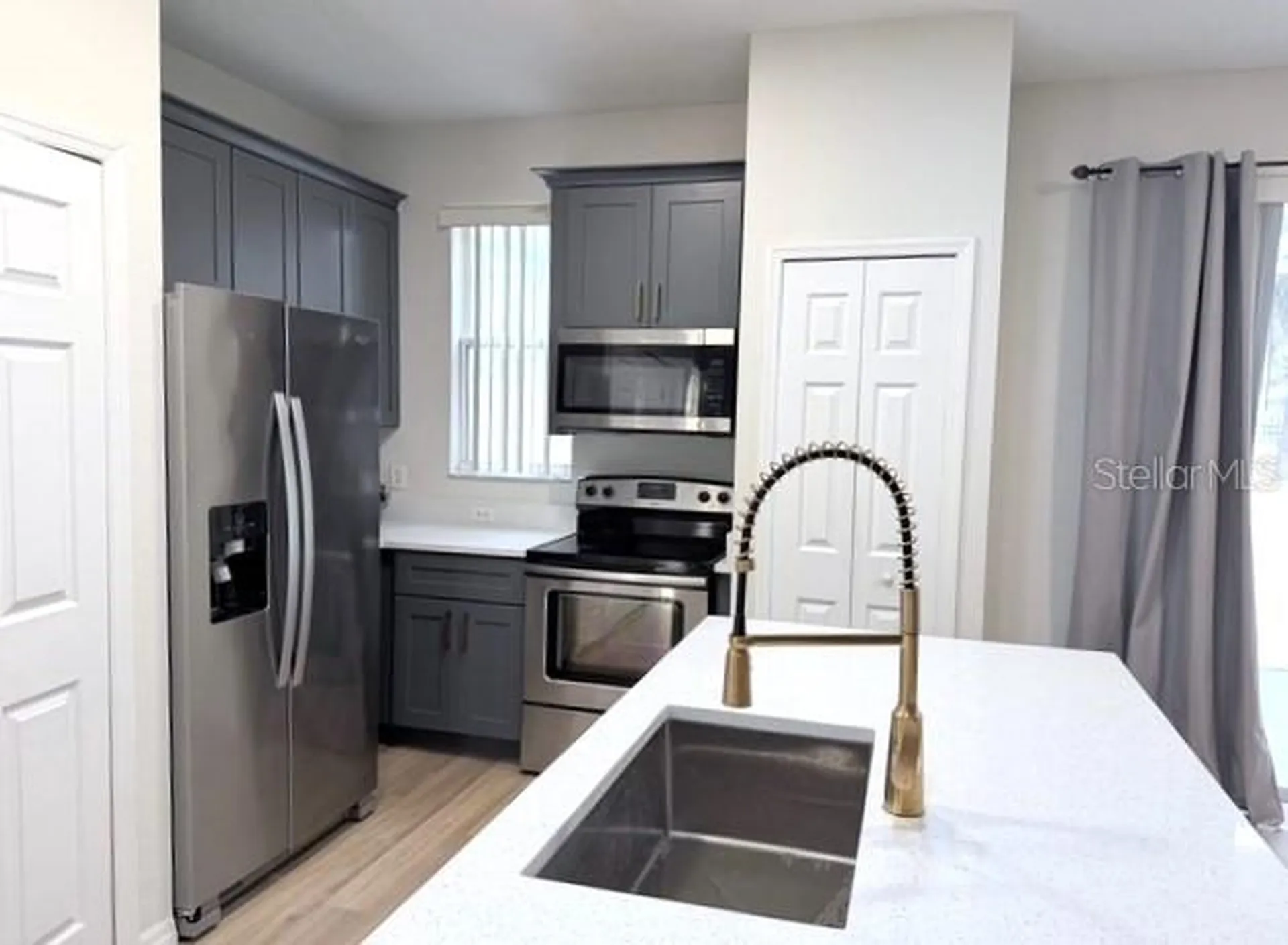1282 S Beach Circle Kissimmee FL 34746