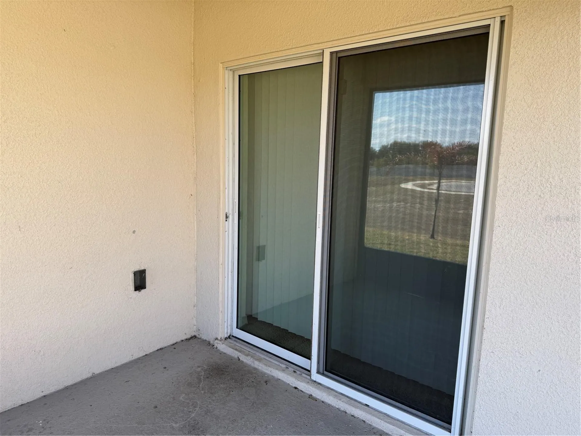 1792 Henin Circle Tavares FL 32778