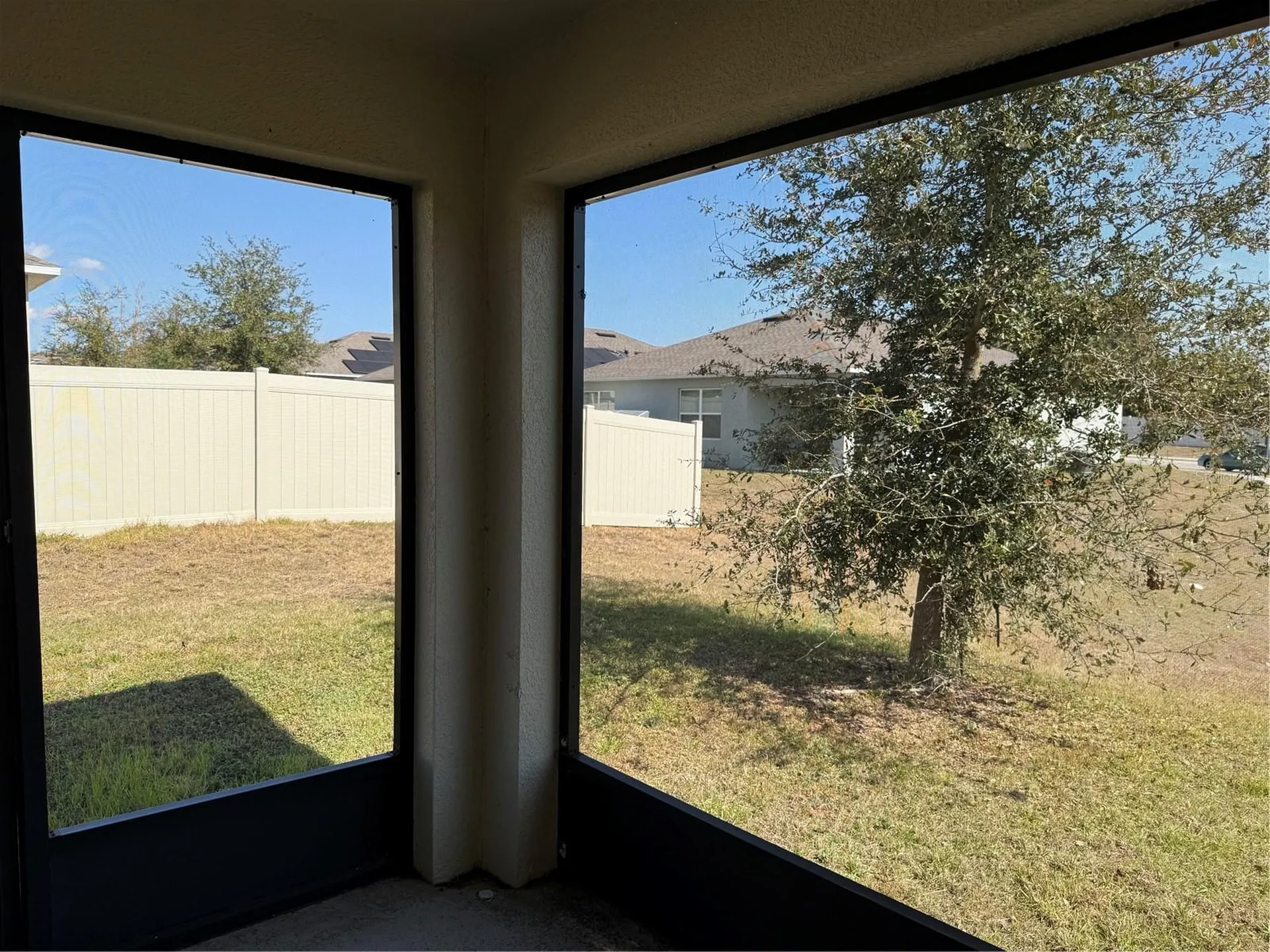 1792 Henin Circle Tavares FL 32778