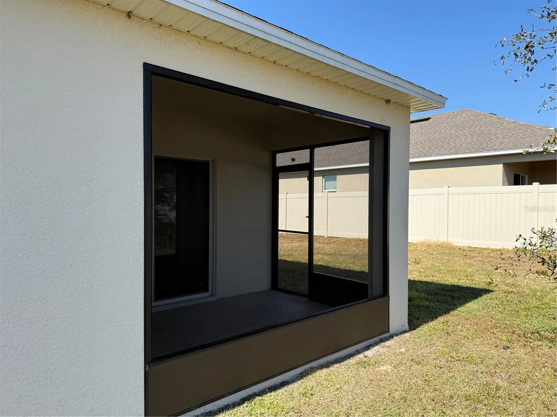 1792 Henin Circle Tavares FL 32778