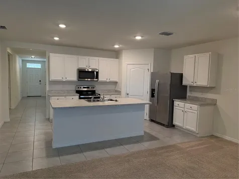 1792 Henin Circle Tavares FL 32778