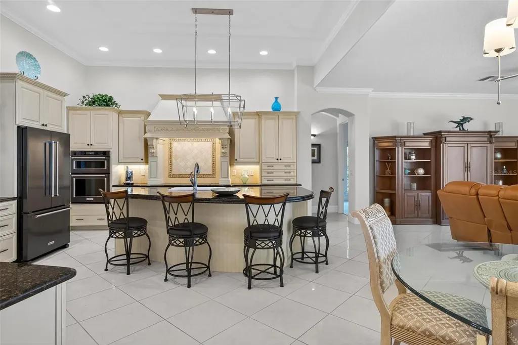 7303 Birds Nest Court Yalaha FL 34797