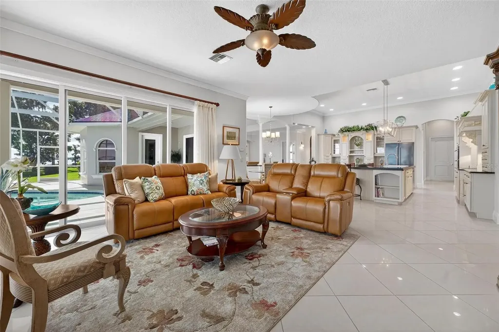 7303 Birds Nest Court Yalaha FL 34797
