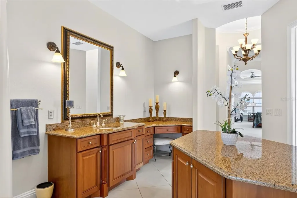 7303 Birds Nest Court Yalaha FL 34797
