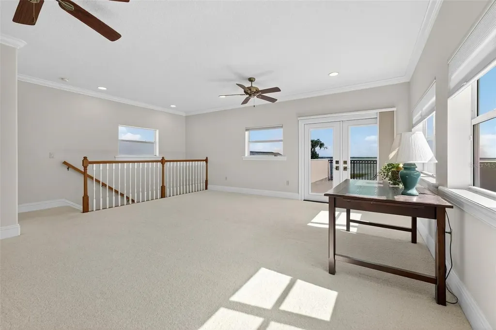 7303 Birds Nest Court Yalaha FL 34797