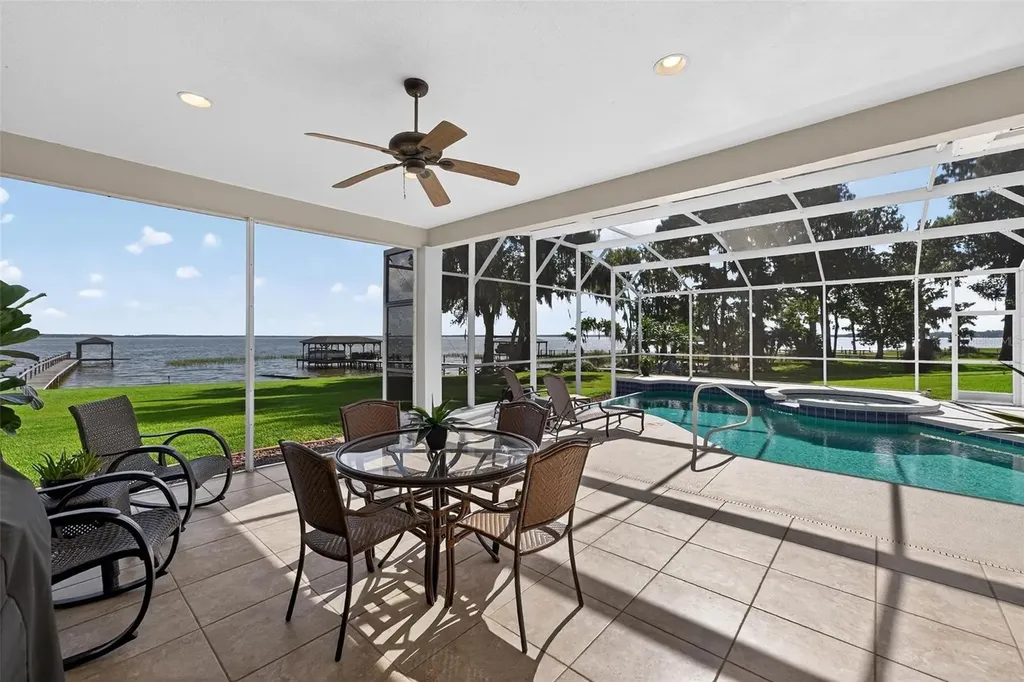 7303 Birds Nest Court Yalaha FL 34797