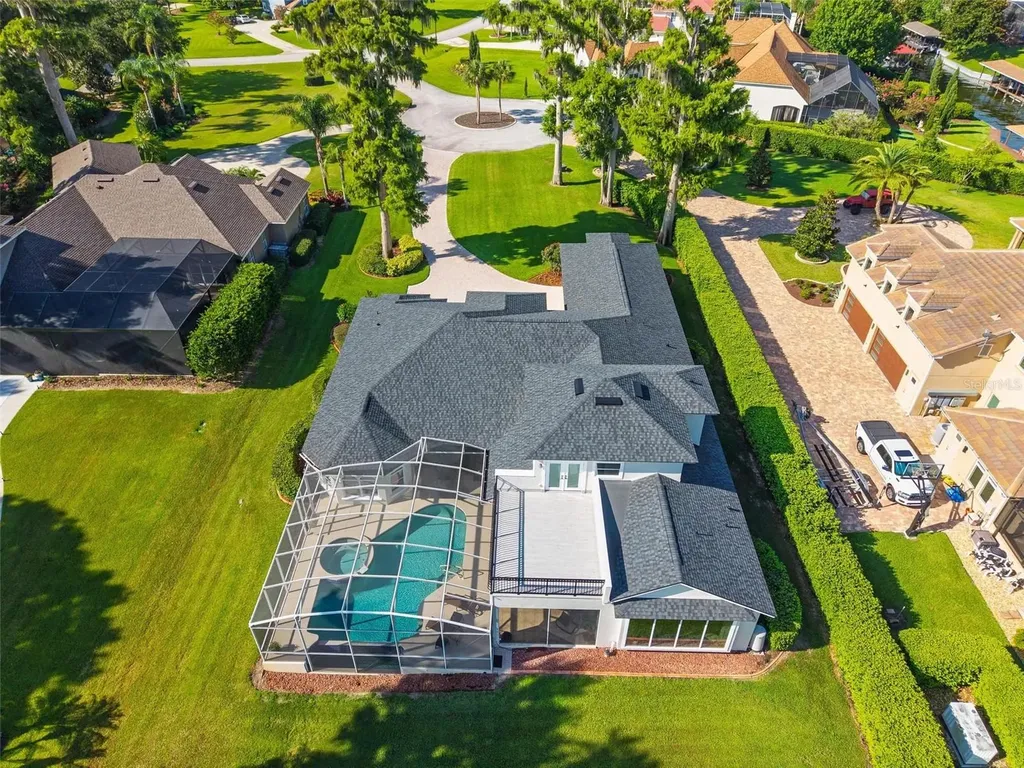 7303 Birds Nest Court Yalaha FL 34797