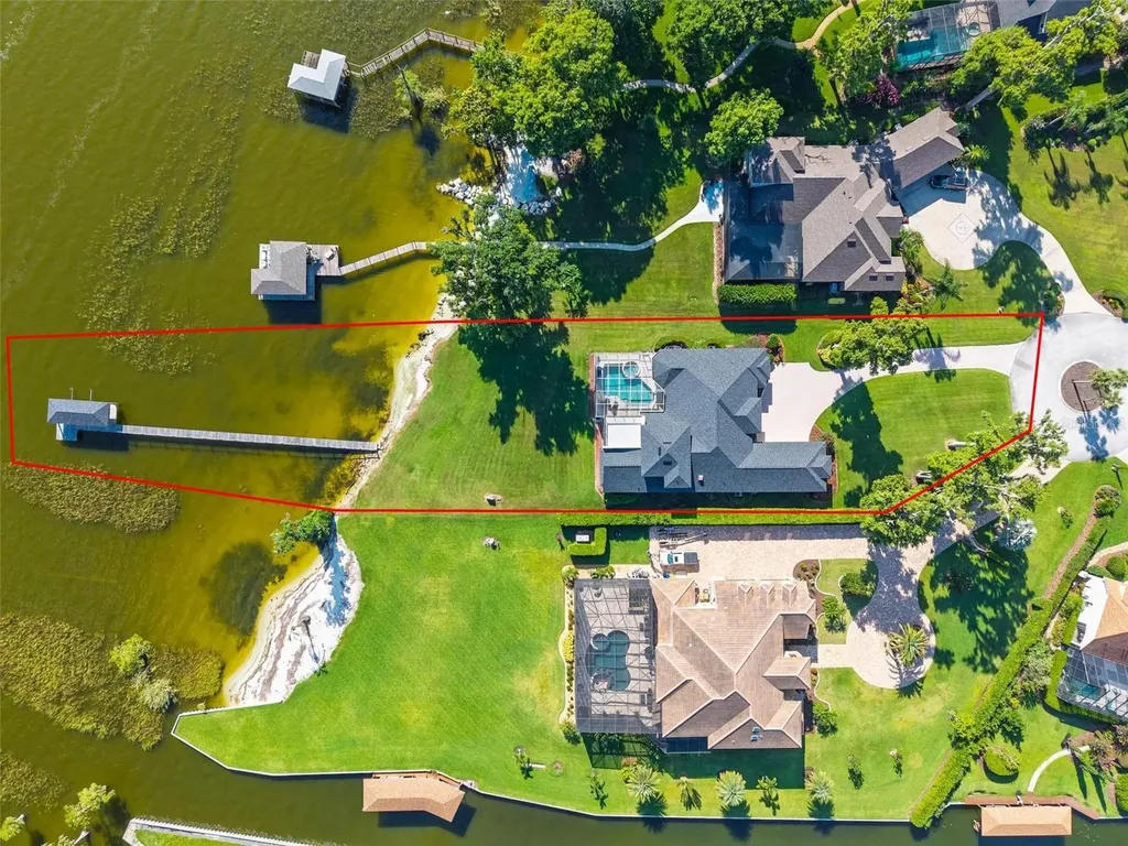 7303 Birds Nest Court Yalaha FL 34797