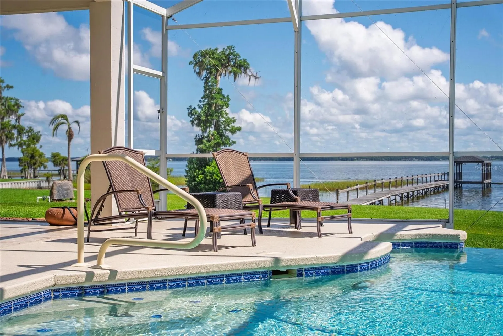 7303 Birds Nest Court Yalaha FL 34797