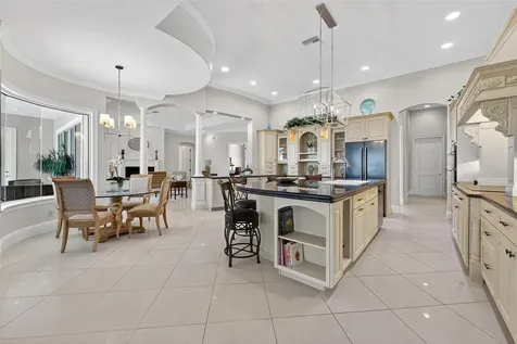 7303 Birds Nest Court Yalaha FL 34797