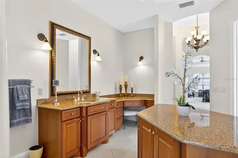 7303 Birds Nest Court Yalaha FL 34797