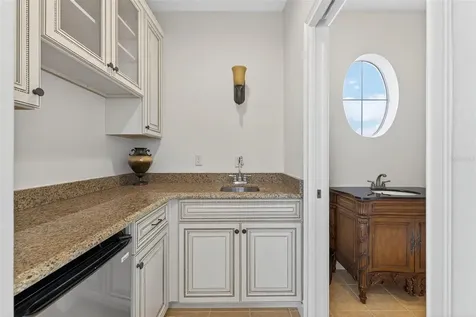 7303 Birds Nest Court Yalaha FL 34797